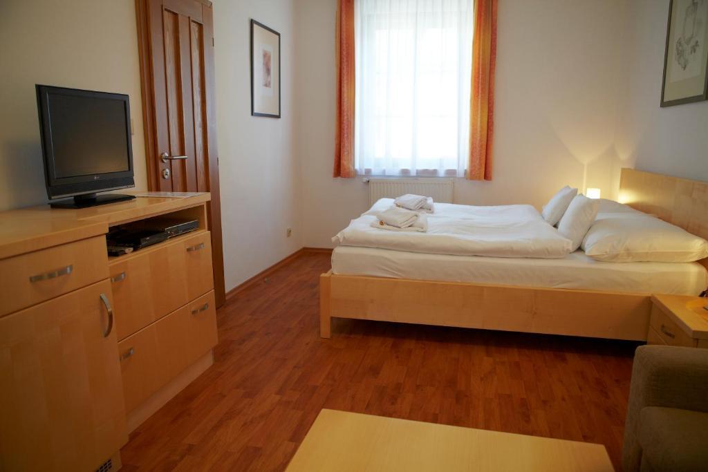 Penzion Na Ostrove Cesky Krumlov Bilik gambar